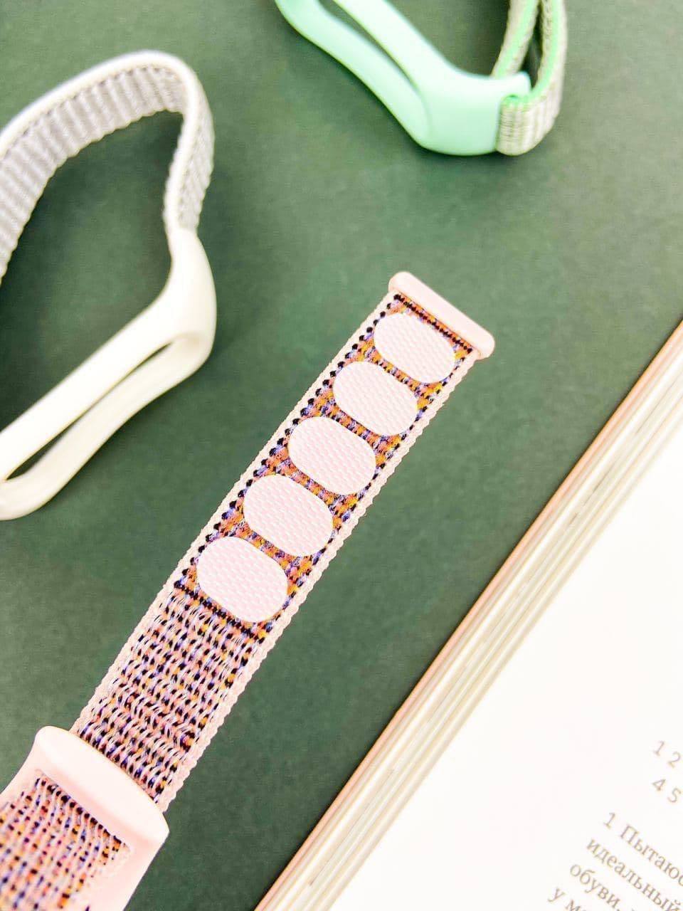 Ремешок для Xiaomi Mi Band 3 / 4 / 5 / 6 / 7 Нейлоновый